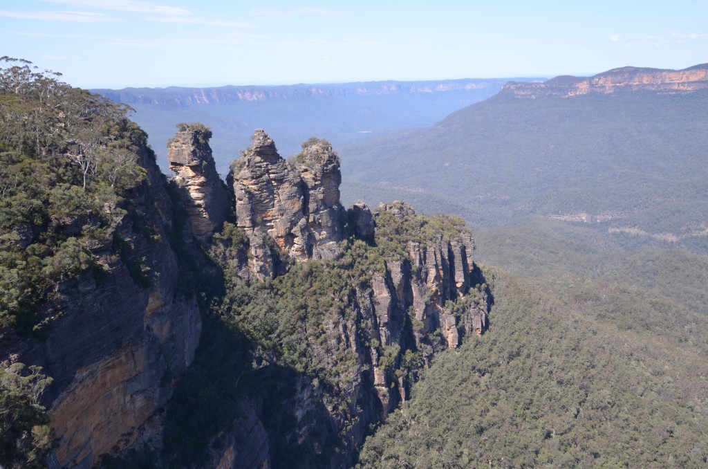 Why are the Blue Mountains blue? - Christie Adams